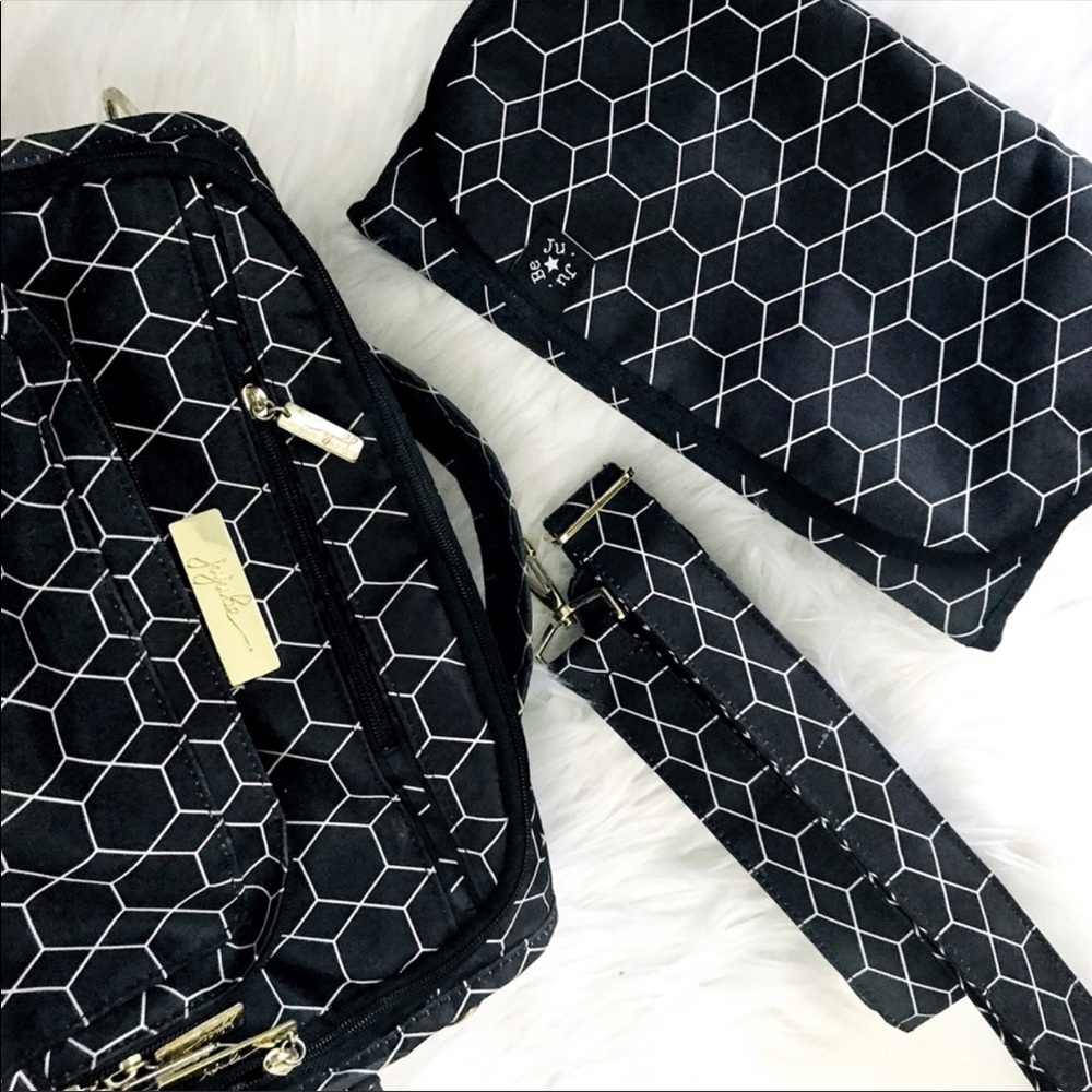 Jujube BFF Countess Baby Bag